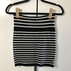 Black and white stripped bodycon mini skirt